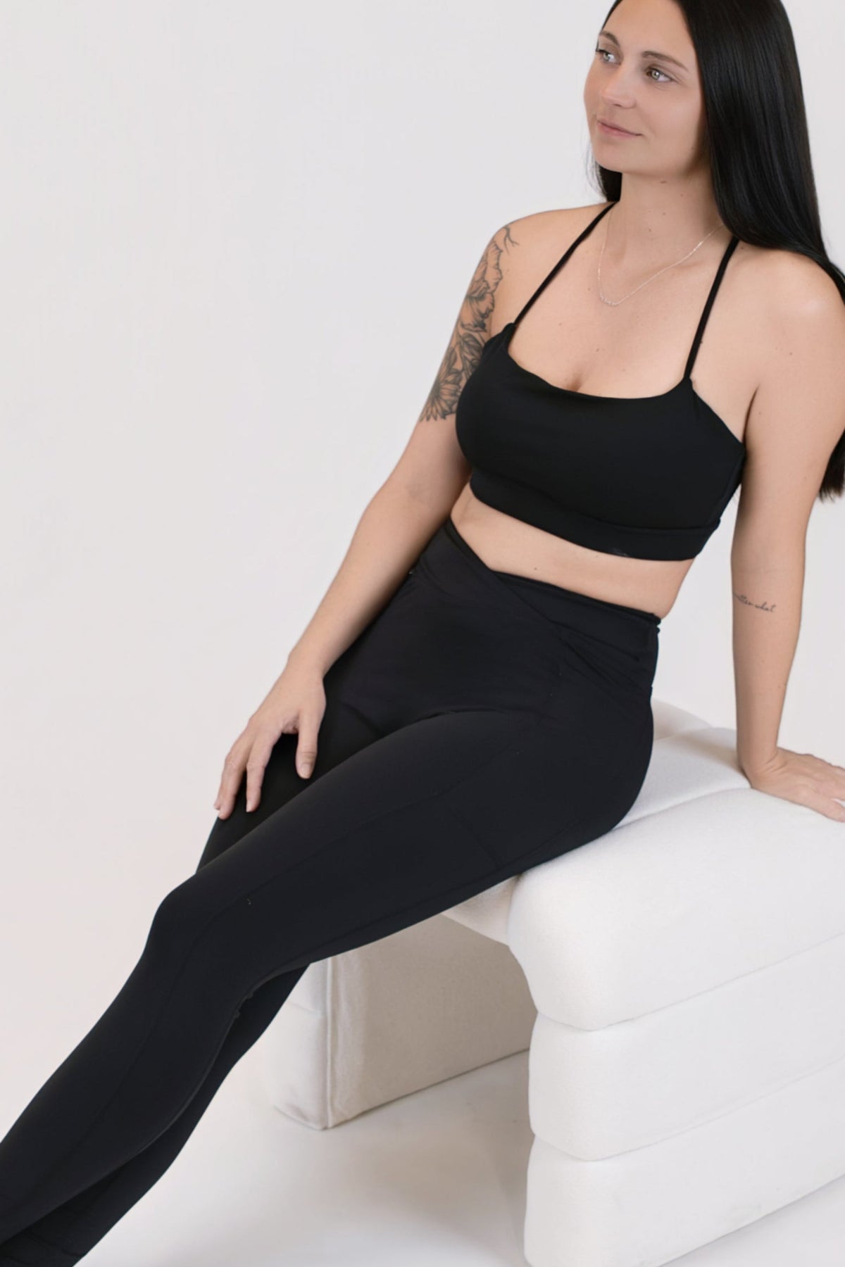 Motion Sculpt Leggings with Pockets